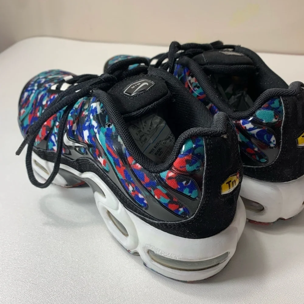 NIKE AIR MAX PLUS GS SNEAKERS